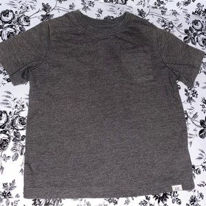 Gap t-shirt